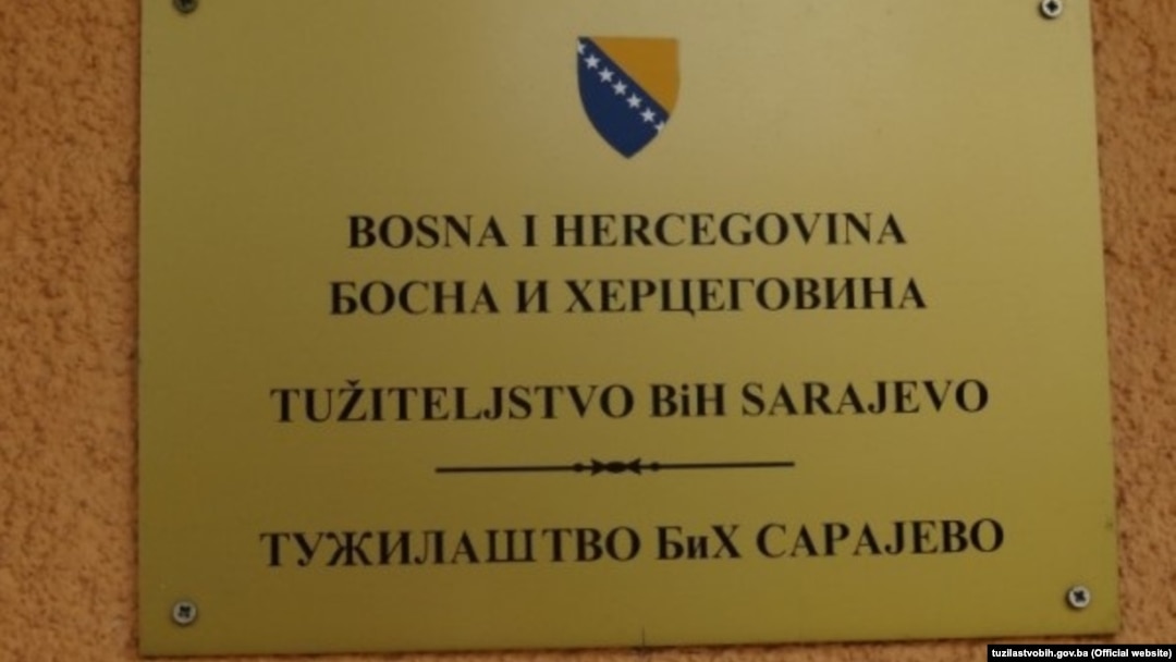 Optuženi se terete da su za vreme rata i oružanog sukoba u BiH postupali protivno odredbama Ženevskih konvencija