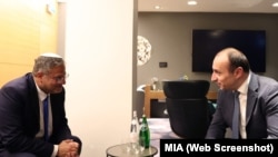 გელა გელაძეს იტამარ ბენ-გვირი მასპინძლობს.