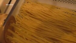 Итальянское vs крымскотатарское кафе в Крыму (видео)