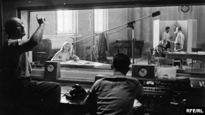 Анустың жақыннан жасалған фотосуреттері