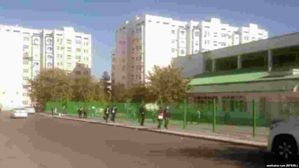 Mekdep okuwçylary. Aşgabat. Noýabr, 2020&nbsp;