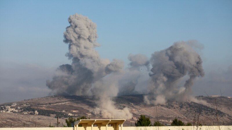 Izraeli thotë se ka goditur objektivat e Hezbollahut në jug të Libanit