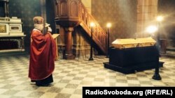 В Праге простились с Александром Олесем