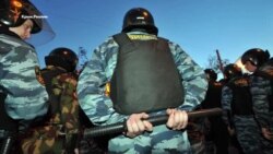 ВЕРТИКАЛЬ ВЛАДИ: Безглузді речі, за які можна потрапити під арешт (відео)