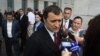 Premierul Vlad Filat sugerează Procurorului General să-şi dea demisia de onoare