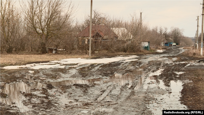 Село Славгород на кордоні з Росією в Сумській області