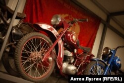 Советский мотоцикл М1М, 1961 год