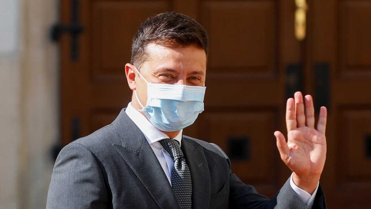 zelenskiy-prioritet-na-vakcinu-ot-covid19-poluchat-mediki-voennye-uchitelya Зеленский: приоритет на вакцину от COVID-19 получат медики, военные, учителя