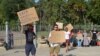 Mișcarea Occupy Guguță protestând de Ziua Independenței. 27 august 2019