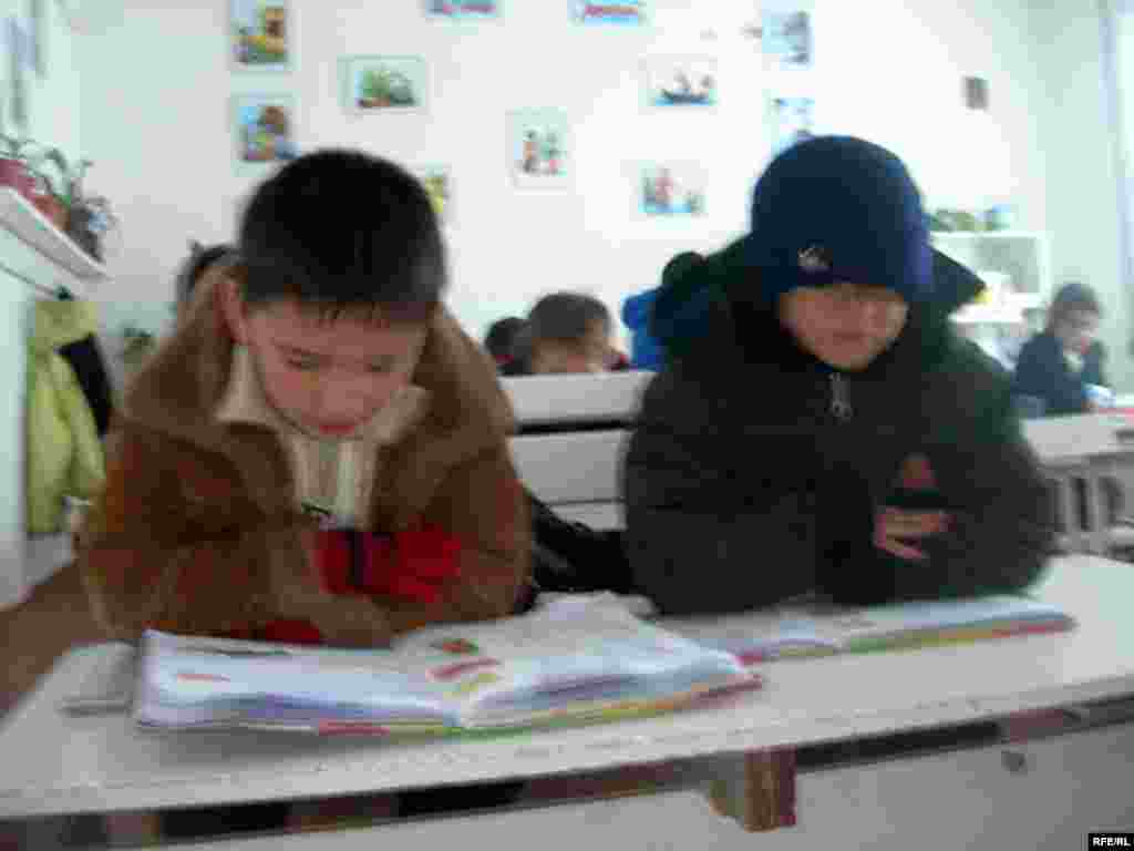 Аввали сол бо сардиҳову бебарқӣ омад.