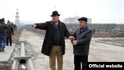 Бунёди боғи нави Наврӯзгоҳ