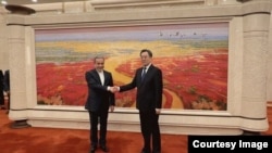 ირანის საგარეო საქმეთა მინისტრი აბას არაყჩი პეკინში. (არქივი)