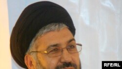 د ولسې جرګې استازی سید حسین عالمي بلخي هم ویکي لیکس په هغو کسانو کې یاد کړی چې له ایران څخه پیسي ترلاسه کوي.