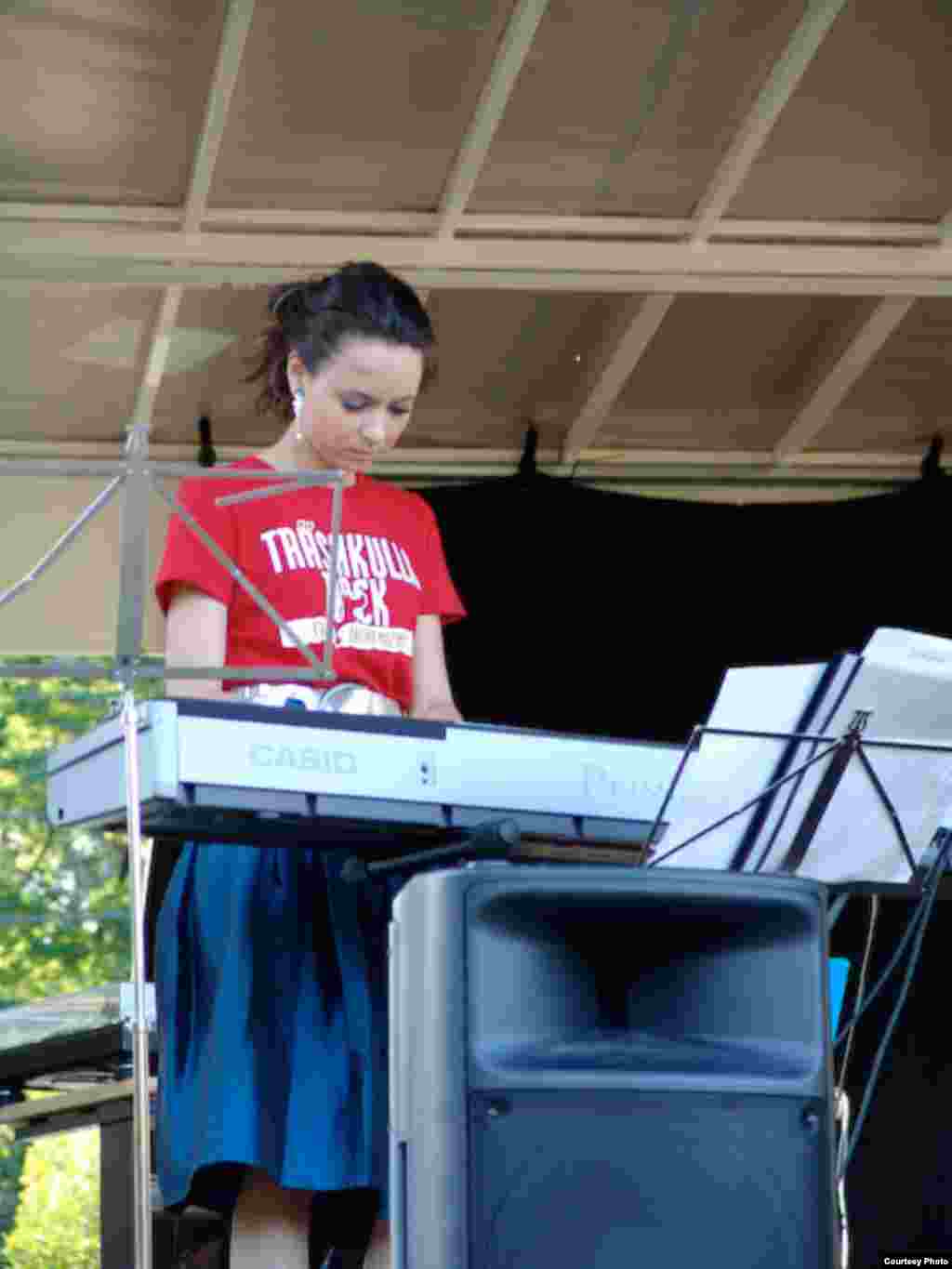 Kamilä Ğaliullina (Tukay Bros & Sistah Girl) - Tarik Nasretdin fotoları