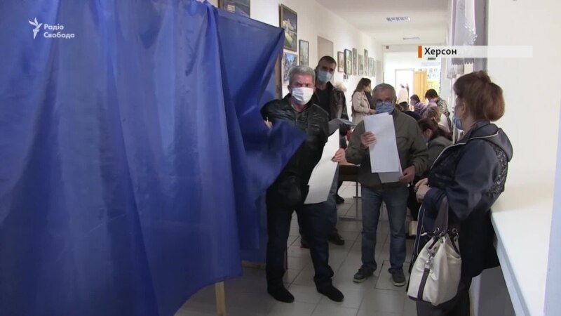 «Нам не байдужа доля України» – переселенець із Криму про місцеві вибори (відео)