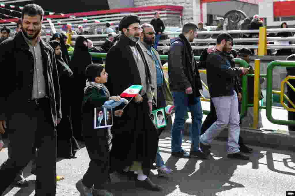 مجتبی خامنه&zwnj;ای، فرزند پرحاشیه رهبر جمهوری اسلامی