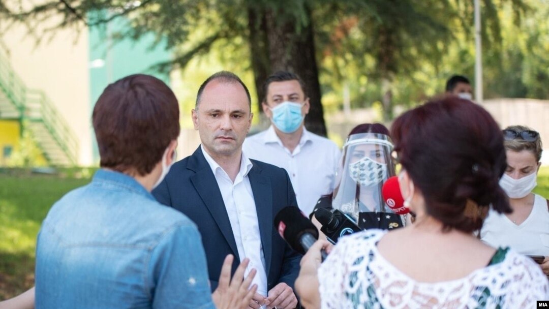 Министерот за здравство Венко Филипче