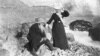 Lev Tolstoy xanımı Sofiya ilə Krımda istirahətdə. 1901 