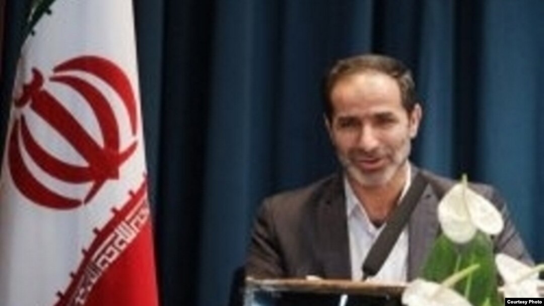 صفدر رحمت‌آبادی، معاون پارلمانی وزارت صنعت، معدن و تجارت ایران که روز یک‌شنبه کشته شد.