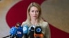 Înaltul Reprezentant al UE și vicepreședinte pentru afaceri externe și politica de securitate, Kaja Kallas, vorbește presei la sosirea sa la reuniunea Consiliului Afaceri Externe, la sediul UE din Bruxelles, pe 20 noiembrie 2025. 
