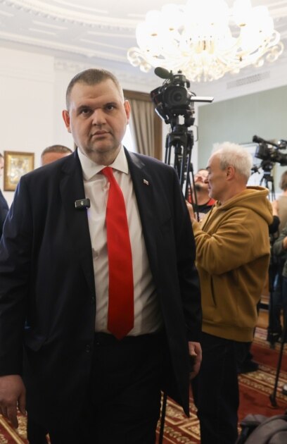 Лидерът на ДПС Ново начало Делян Пеевски вече не използва досегашния
