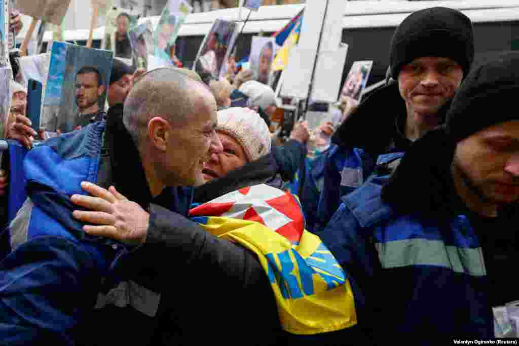 6 березня Україна очікує повернення ще 300 українців з російського полону, заявив керівник Секретаріату Координаційного штабу з питань поводження з військовополоненими Богдан Охріменко