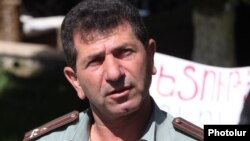 Armenia -- Colonel Volodya Avetisian, a Karabakh war veteran protesting against the government.