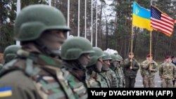  Вояки України і США на полігоні на Львівщині. 20 квітня 2015 року (ілюстраційне фото)