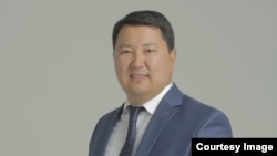 Эрлист Акунбековдун социалдык тармактагы баракчасынан алынган сүрөт.