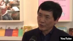 Çagalar edebiýatynyň ýazyjysy hytaýly Cao Wenxuan.