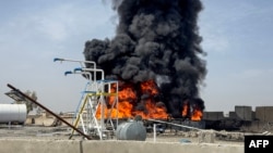 Posledice pakistanskog vazdušnog napada na skladišta nafte za komercijalne avio-kompanije, u blizini aerodroma Kandahar, 13. mart 2026. 