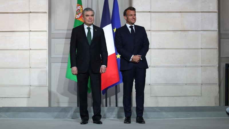 Diňle: Berdimuhamedowyň Pariž sapary Türkmenistanyň täze daşary syýasat meýillerine gabat gelýär Pannier