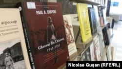 Expoziție de cărți pe tema Holocaustului la Chișinău