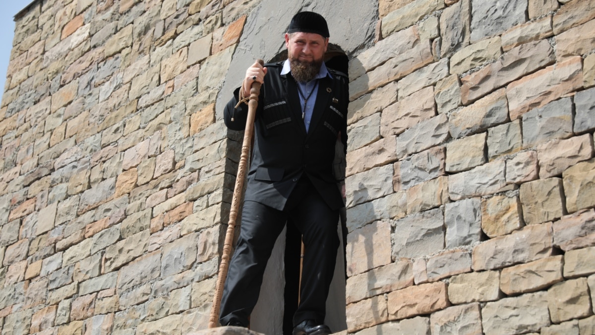 Кадыров пригрозил критикующим его ингушам и поставил им