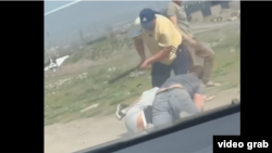 Социалдык тармактарга тараган видеодон алынган кадр.