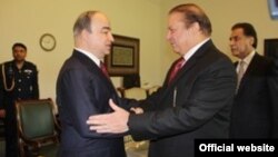 Дидори Шукурҷон Зуҳуров бо Навоз Шариф