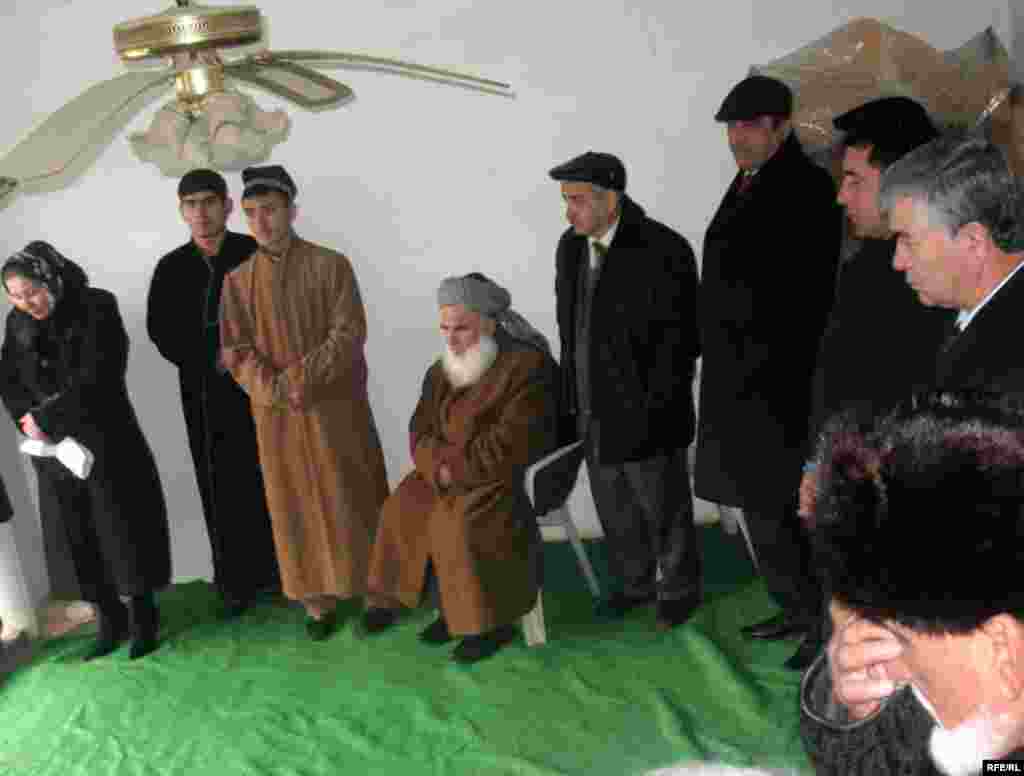 Дар маросими ташйеъи ҷаноза