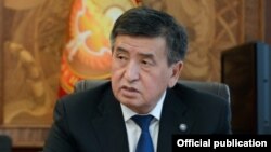Сооронбай Жээнбеков.