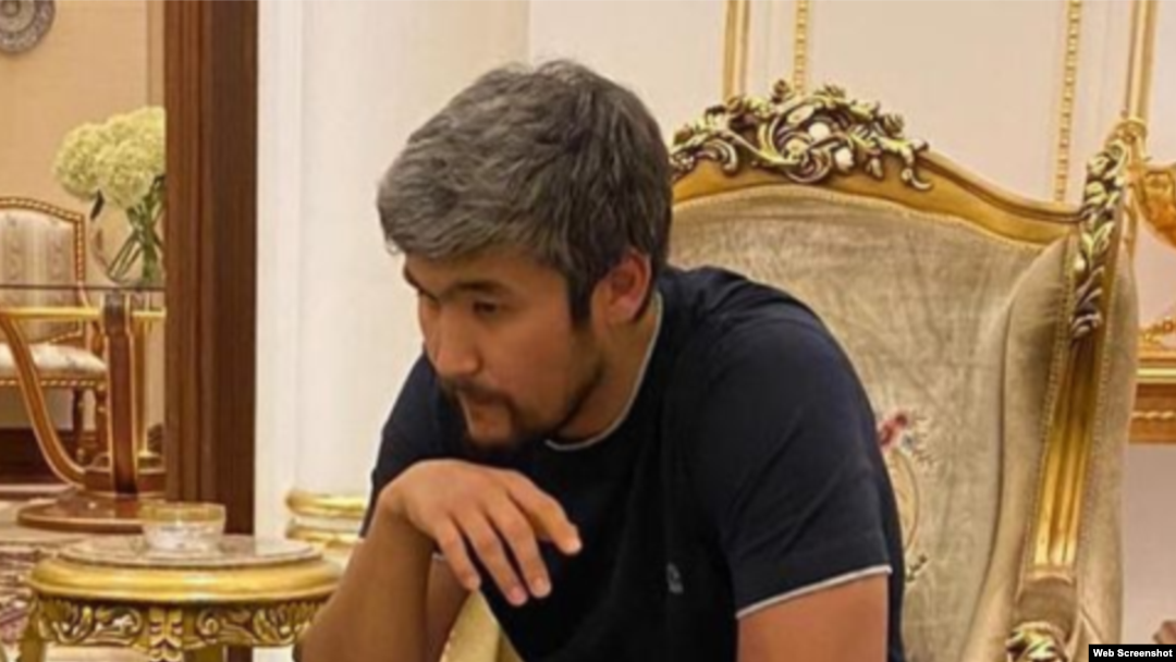 "Дикий Арман" деген лакап аты менен таанылган казакстандык кримтөбөл Арман Жумагелдиев. 