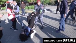 Armenia -- Police detain student activists in Yerevan, 17 April 2018 