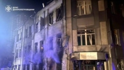 Дом в Днепре, пострадавший при российском ударе в ночь на 10 марта 