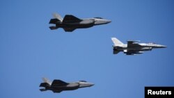 საილუსტრაციო ფოტო: პოლონეთის სამხედრო ავიაცია ვარშავის მახლობლად, 15 აგვისტო, 2023.