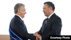 Садыр Жапаров жана Шавкат Мирзиёев. Чолпон-Ата. 2026-жылдын 30-июлу.