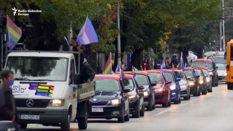 Priština: Parada ponosa na točkovima