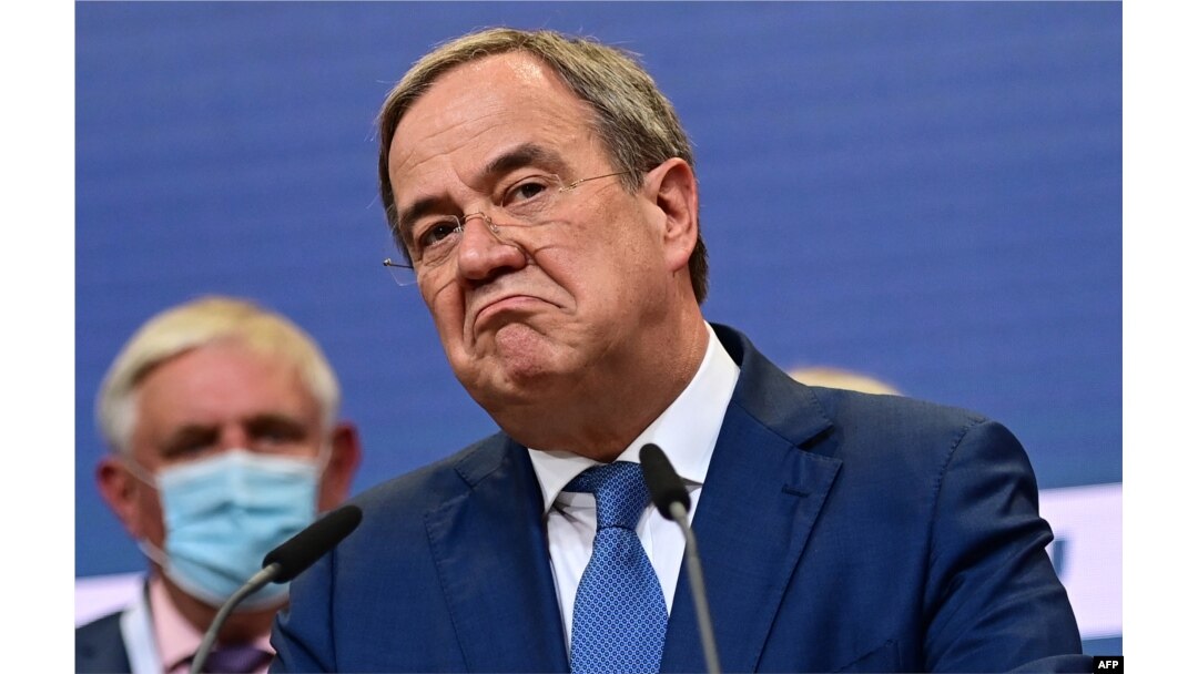 Liderul creștin-democraților, prima reacție după ce televiziunile din Germania au anunțat estimările rezultatelor.