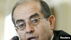 Глава Переходного национального совета ливийских повстанцев Махмуд Джебриль