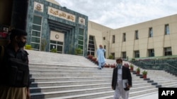 د پي ټي اېم پلوي محمد نظیف لالا په پېښور های کورټ کې د فعالانو د ورکېدو مقدمه دایره کړې وه - انځور له ارشیفه.