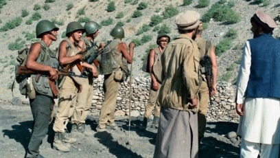 40 жастағы әйелдердің әуесқойлық порно видеосы Жалаңаш, тонды жетілген әйелдердің фотосуреттері