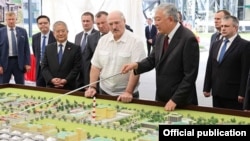 Лукашенко 10 августа посещает сельхозпредприятие