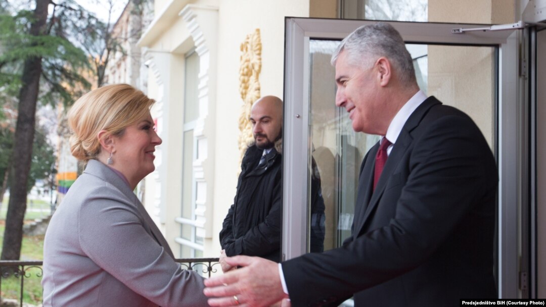 Hrvatska predsjednica Kolinda Grabar-Kitarović tokom jednog od susreta sa članom Predsjedništva BiH Draganom Čovićem